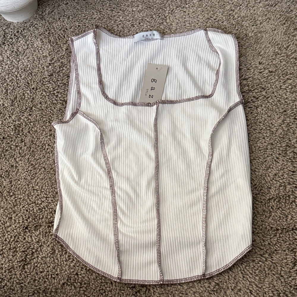 Gaze White Ribbed Tank Top with Brown Stitching